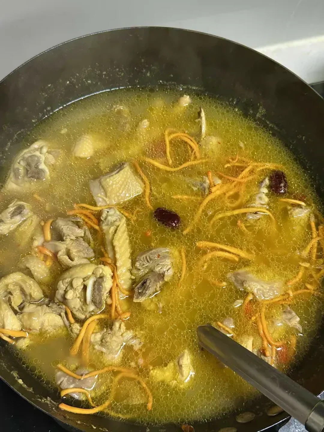 家常药膳鸡汤，滋补又好吃！