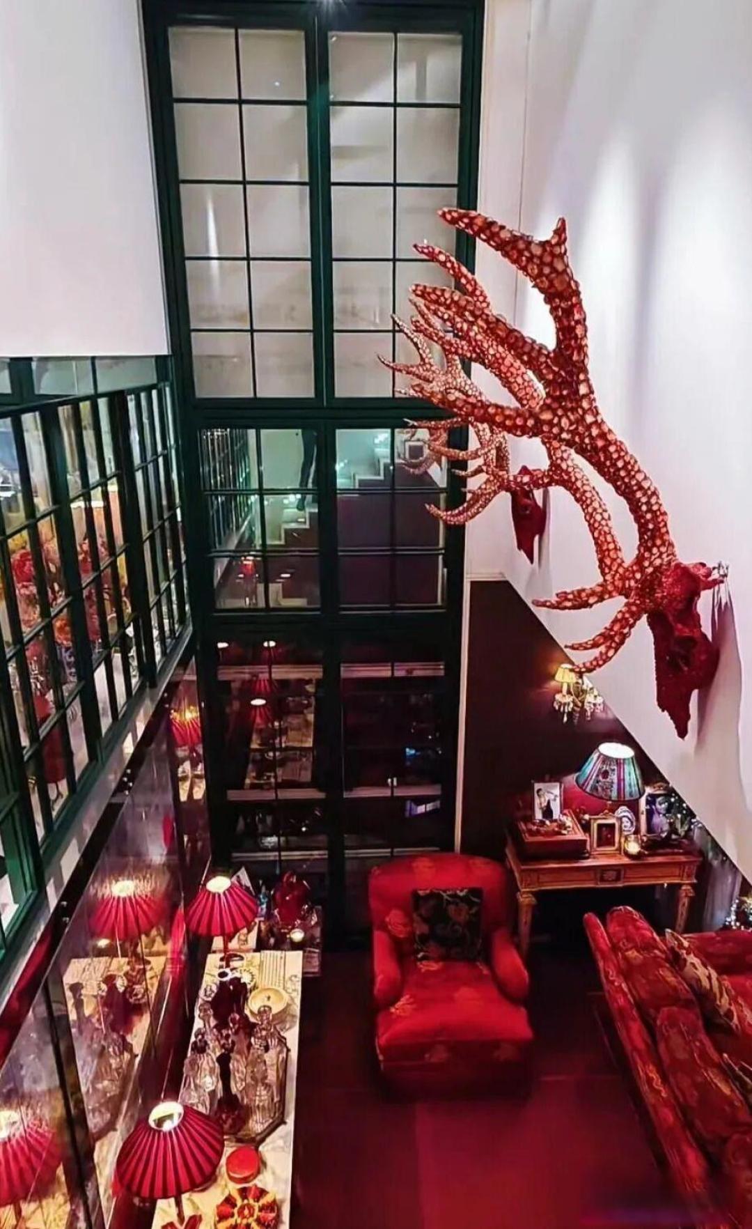 解码刘嘉玲“红配绿”豪宅:奢华背后,是艺术与故事的沉淀