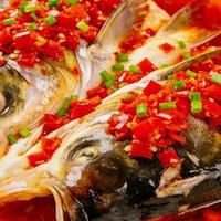 湘菜的AB面：下饭神器硬碰米其林，哪种风味更让人上头？