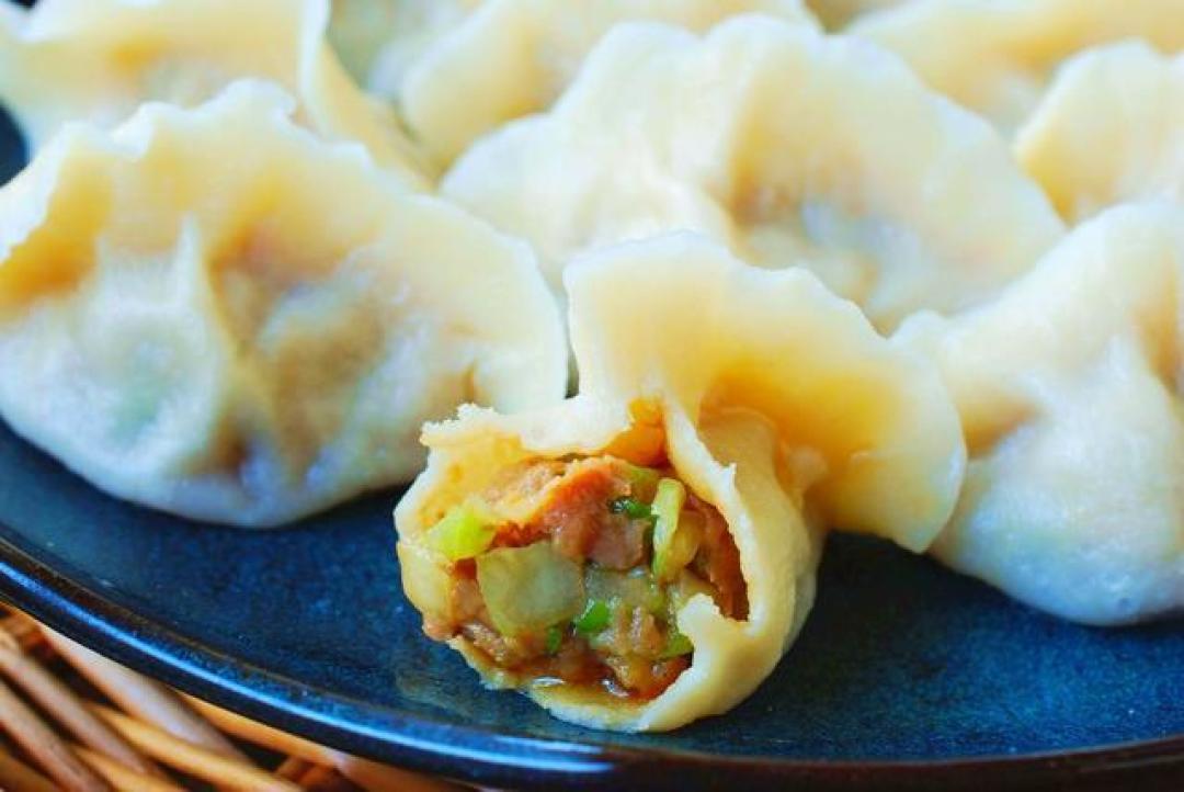 天一冷山东人的DNA就动了,鲅鱼饺子只是标配,万物皆可入馅