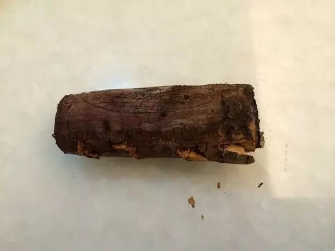 葡萄酒渣渣多,是因为坏了吗?