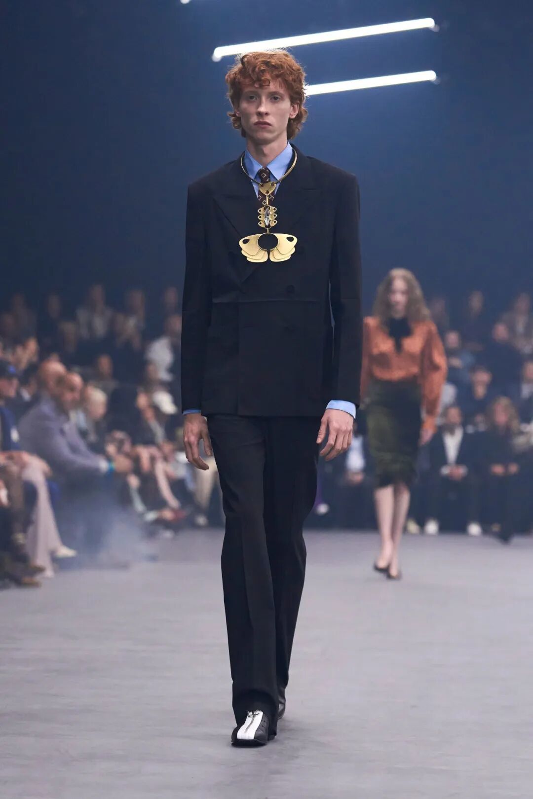 Valentino:在浪漫与先锋之间,重新定义当代意大利高级时装