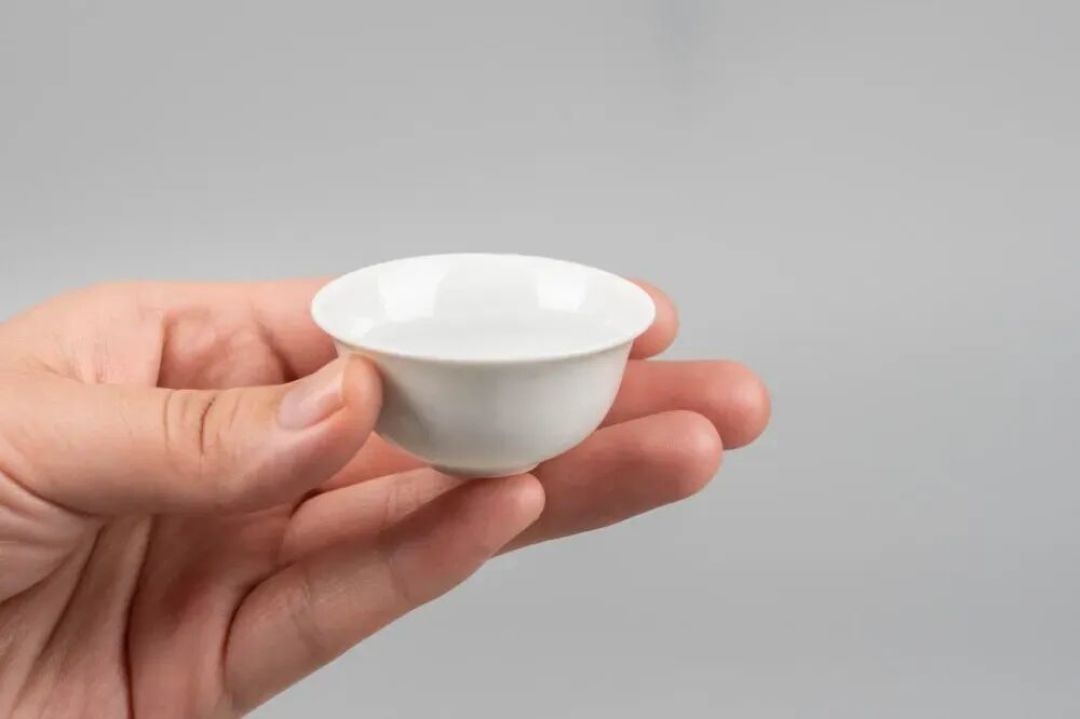 巴拿马获甲等大奖章110年后的新刻度:青花汾酒·龙尊开启汾酒国际化新征程