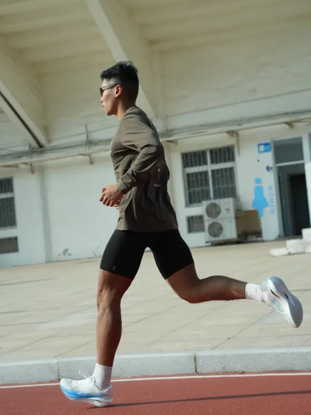 马拉松备战 | 暮色跑才是冬季浪漫🏃