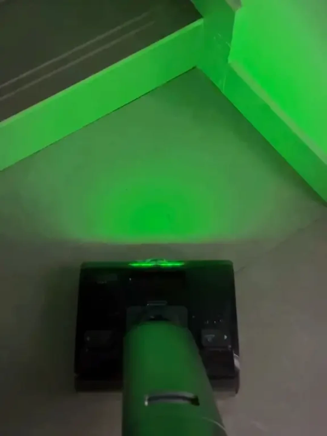 又给老妈买了台洗地机,这次总算没闲置
