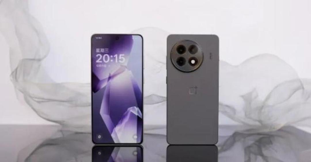 16GB+512GB组合配置的手机已经进入2000元级，入手还能再战3年
