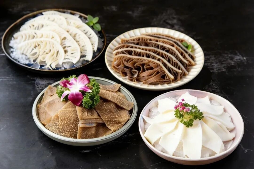 天寒岁暮,一炉涮肉里藏着多少烟火旧时光?