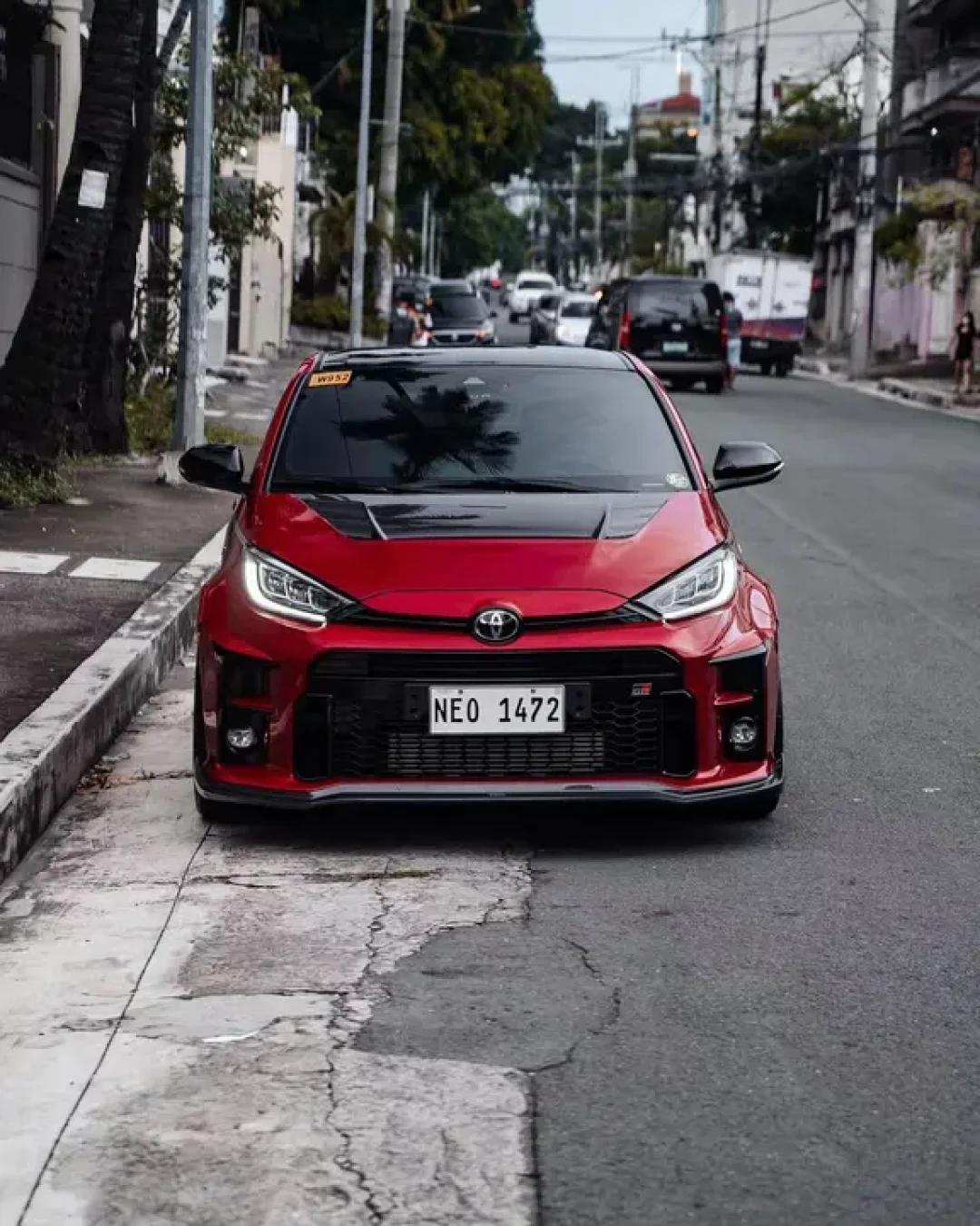 看到这台红黑GR雅力士🚗,我又相信JDM了