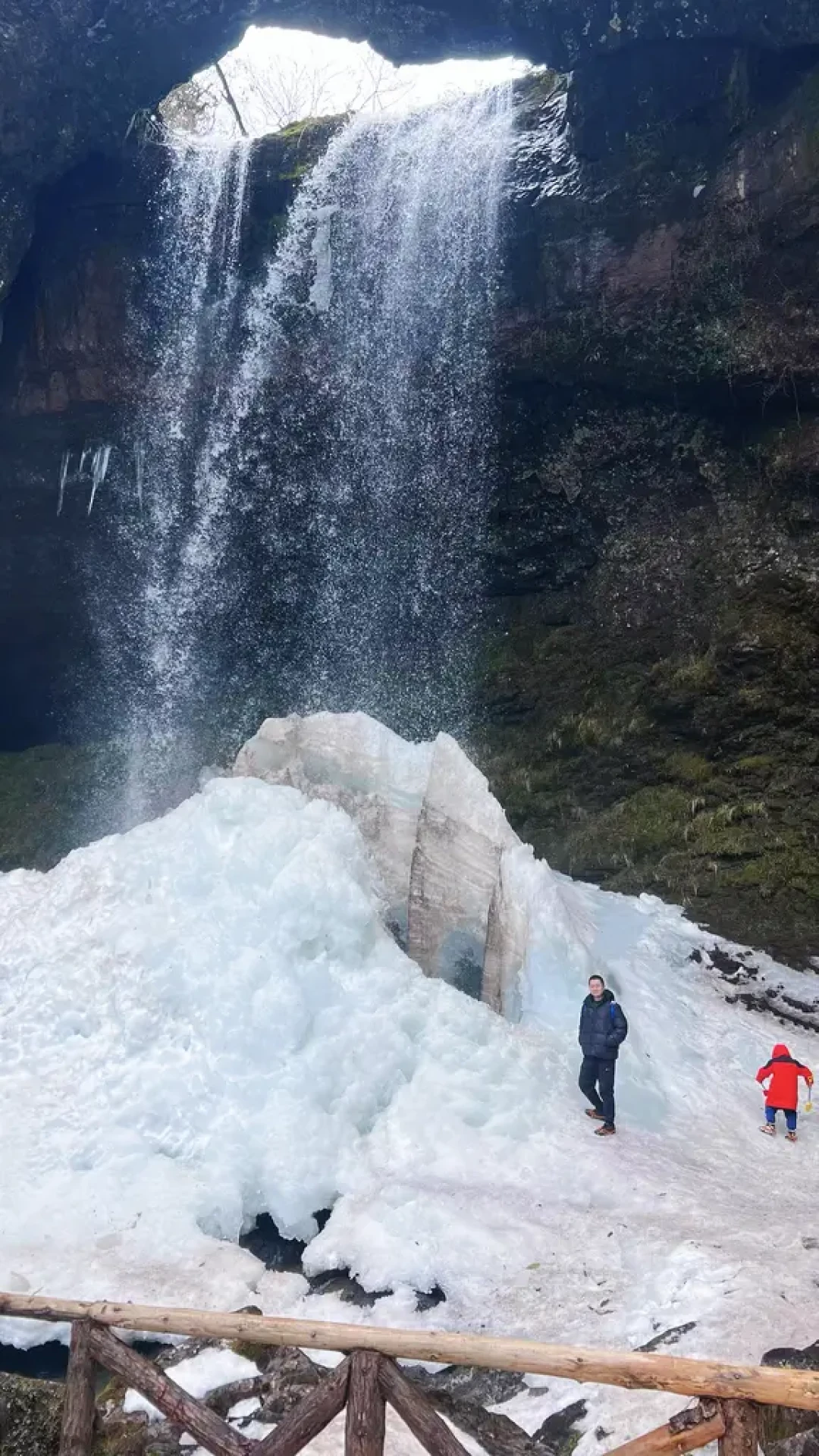 接上篇|三天两夜的Day1在龙苍沟森林里玩雪
