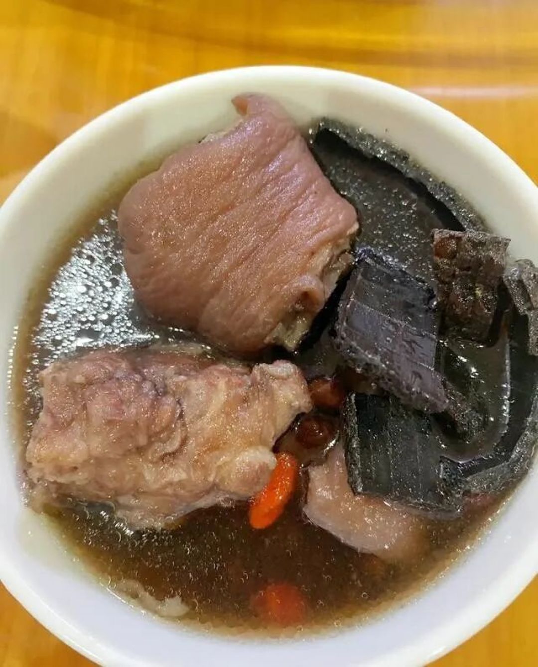 “冬季补阳,手脚不凉”,平时常吃5种食物,御寒补阳,平安过冬