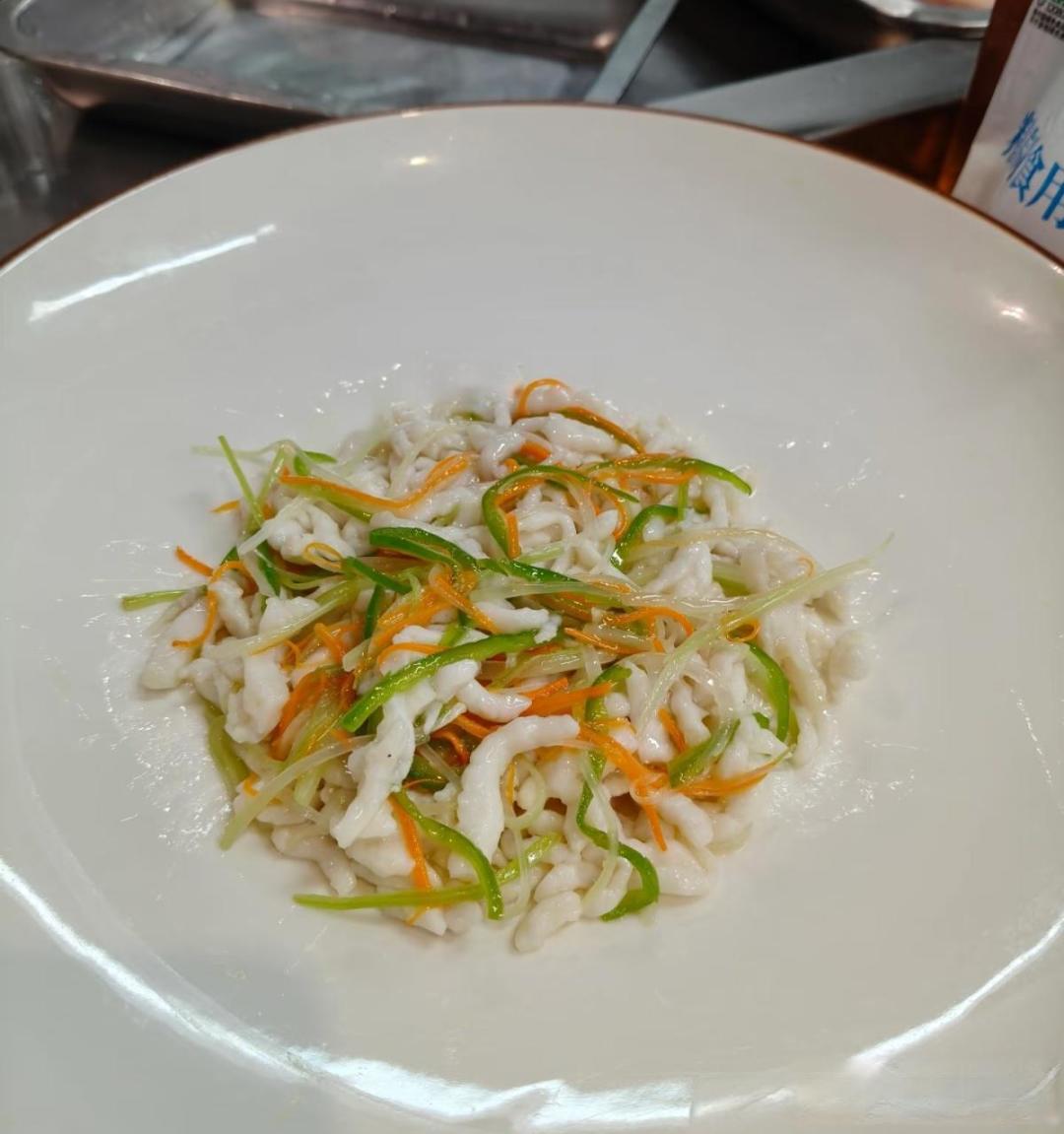 你都知道哪些描写美食的诗句?其中都记载了哪些吃法?