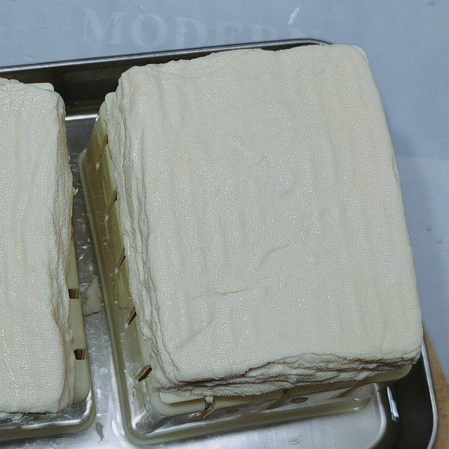 一颗黄豆的奇妙旅程，家庭版自制豆腐简单玩法！