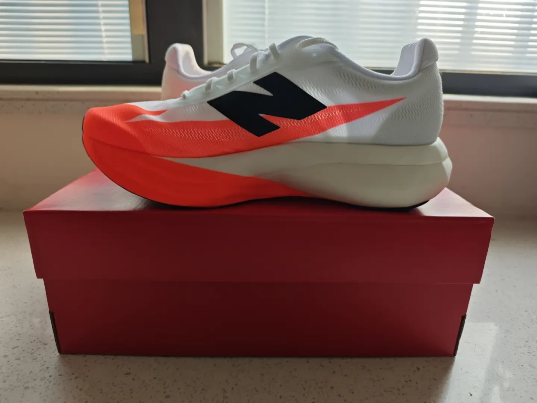 New Balance 新百伦 SC Elite V5