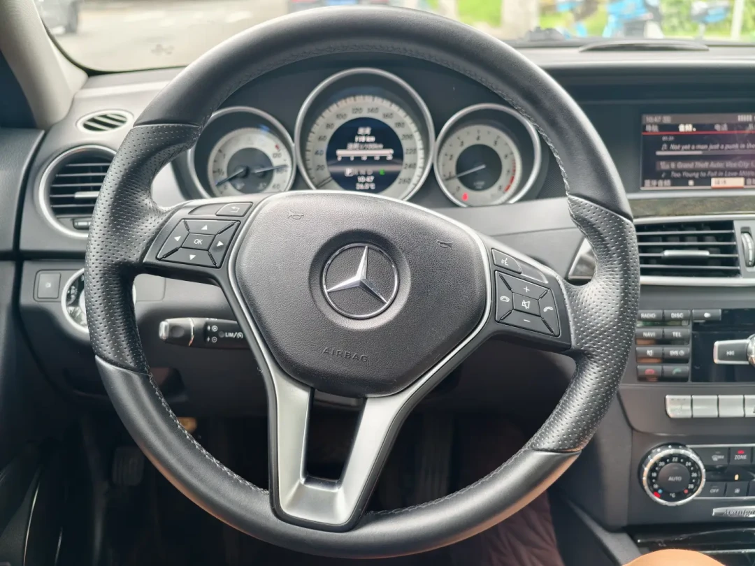优雅不过时的C Class