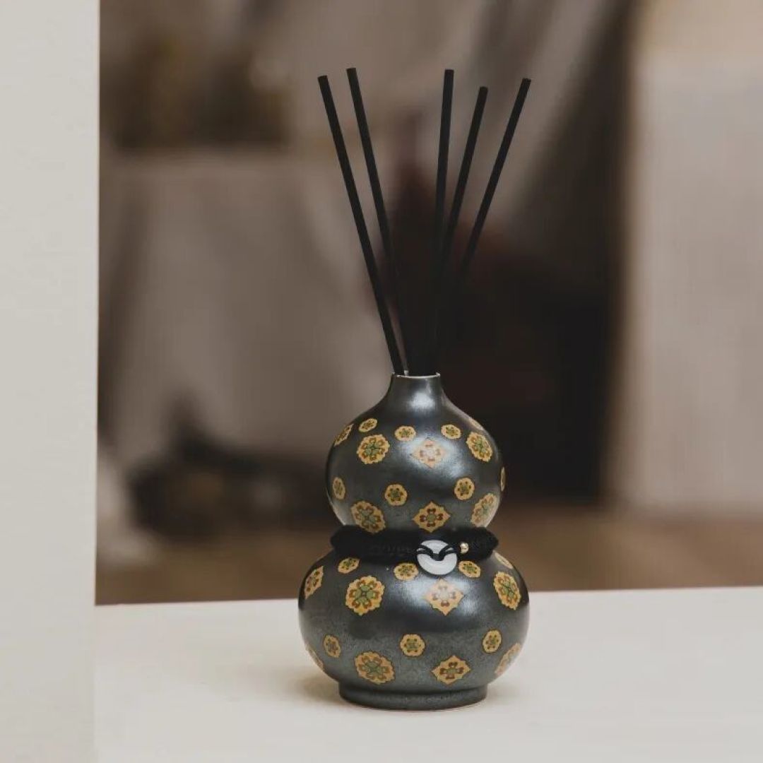 【国工优品点评】第八十六期 | 张鸿记青瓷葫芦香薰