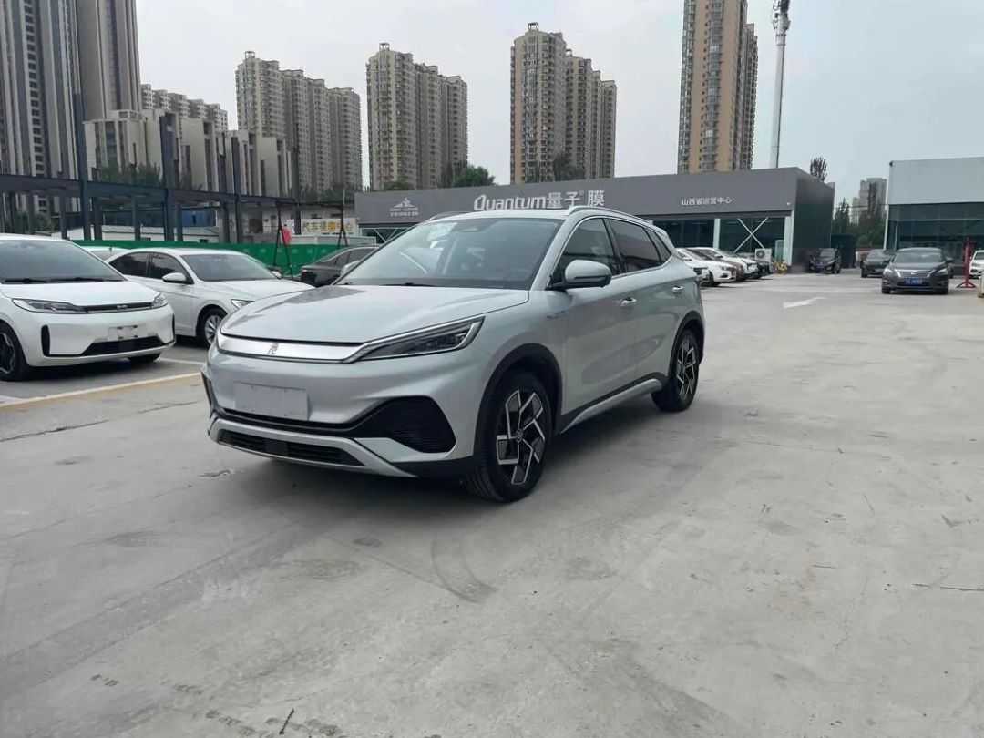 吉利版“Macan”实车曝光,续航610km,绝美颜值,售价9.58万起!