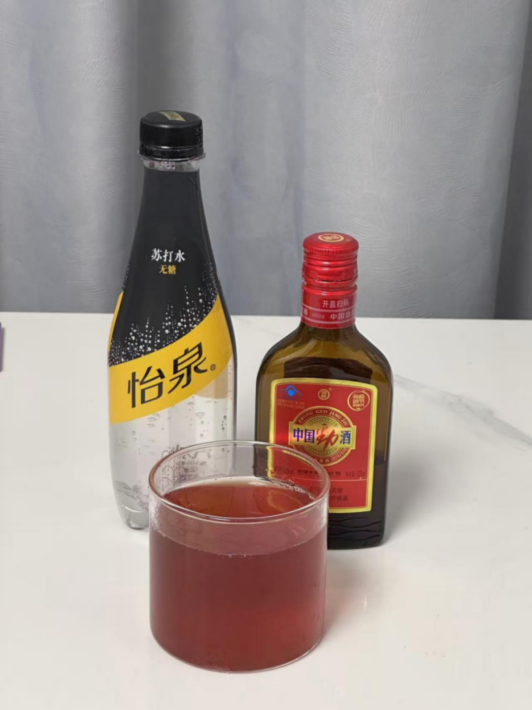 打工人捧红的新快乐水,比奶茶上头、比咖啡劲大