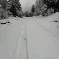 【周六徒步活动报名】耍雪了！寒潮已至，不要门票，无需转运，800米步入藏地雪原无人区，邂逅冬日美景！