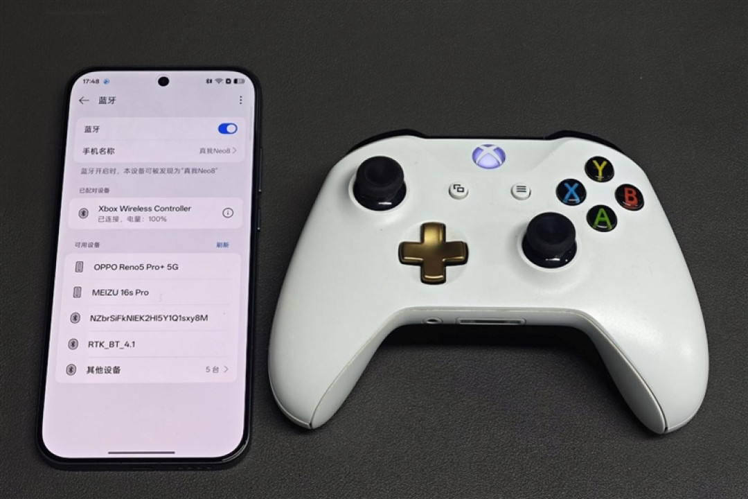 165Hz 满帧生态 + 极客面板 真我Neo8全面评测：这才是新一代潮玩电竞旗舰该有的样子