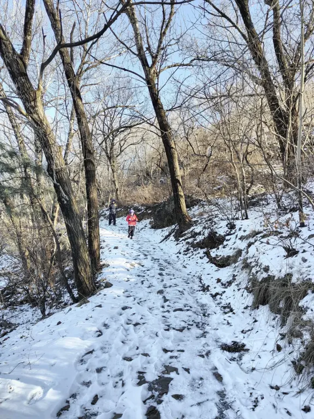 视野超绝‼️京郊1h🚗 赏雪徒步小环线