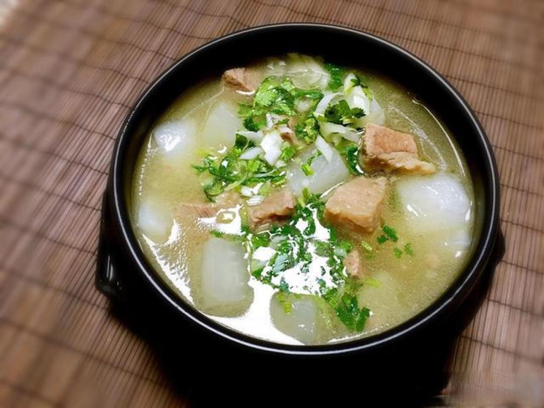 今日小寒,别忘:蒸2肉,煮2根,忌2果,温阳润燥增免疫,好过冬