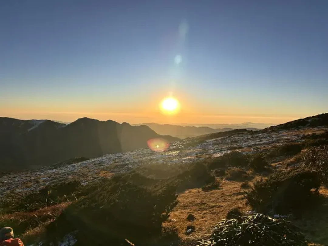 反穿大牯牛山