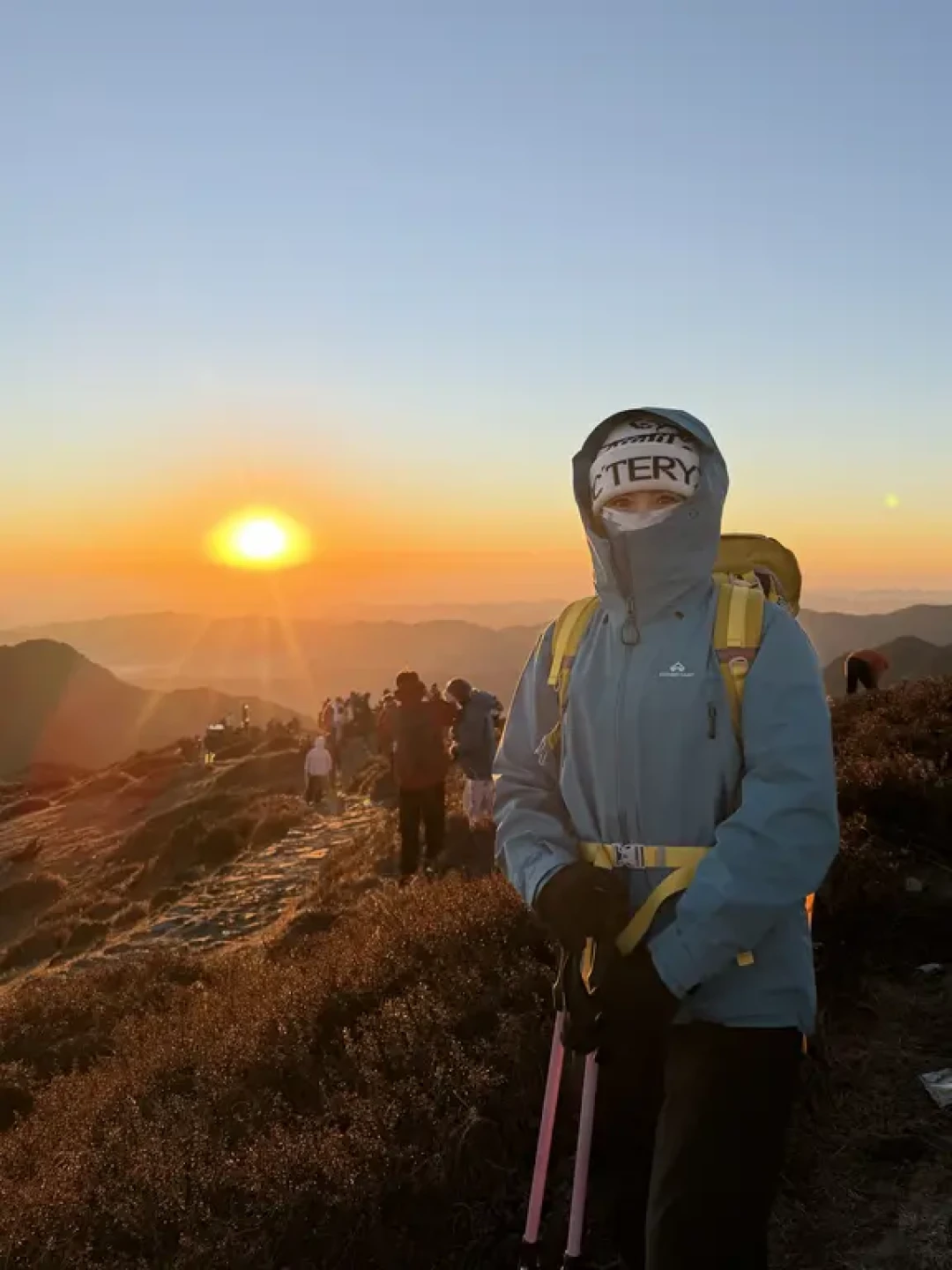反穿大牯牛山