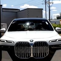 58万的宝马7系还值得买吗？一场豪华燃油车的价值重估