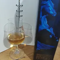 蓝方 kavalan 马年款对比