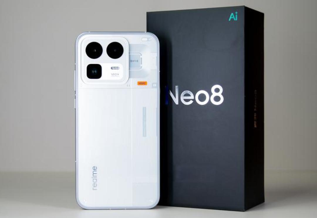 够潮够电竞!真我Neo8告诉你什么叫开年卷王!