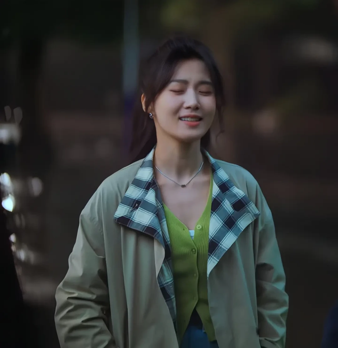 松弛感职场穿搭|通勤与休闲的完美平衡