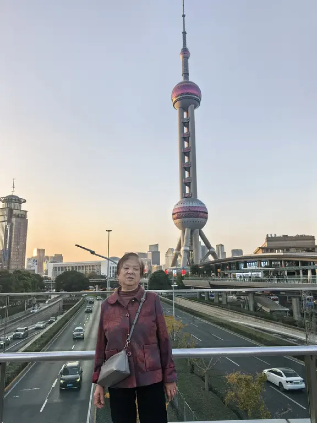 带80岁高龄老人轻松游上海三天两夜攻略