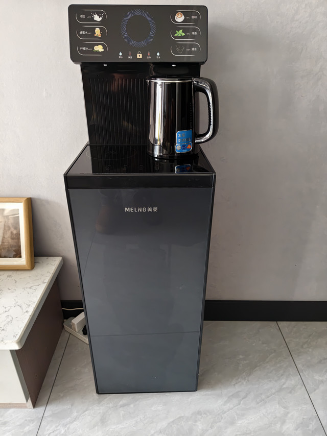 新入茶吧机（别读错了）