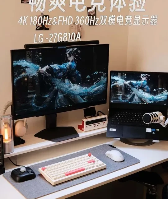 极简桌搭-用了就回不去的LG 4K 双模电竞显示器
嘿！近期入手了新的显示器，这就是LG UltraGear 27G810A，能够一秒切换FUD 360Hz和4K180Hz，
兼顾FPS 游戏，不仅能满足我的日常游戏和办公需求，还能让我的桌搭更加极简有质感！一起来看看吧！
#桌搭#LG#显示器#电竞显示器#双模电竞显示器