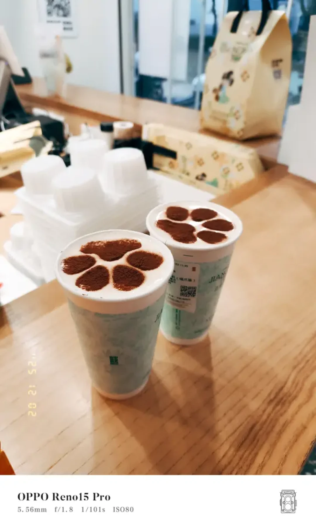 Reno15可露丽棕上手体验