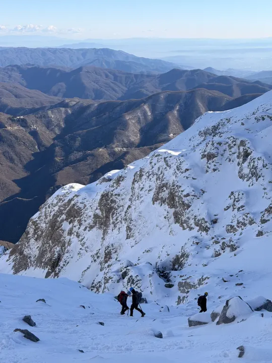冬季托斯卡纳 Alpi Apuane 爬雪山