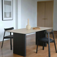 用了两年岩板餐桌后，我换回了实木餐桌，有些话不吐不快