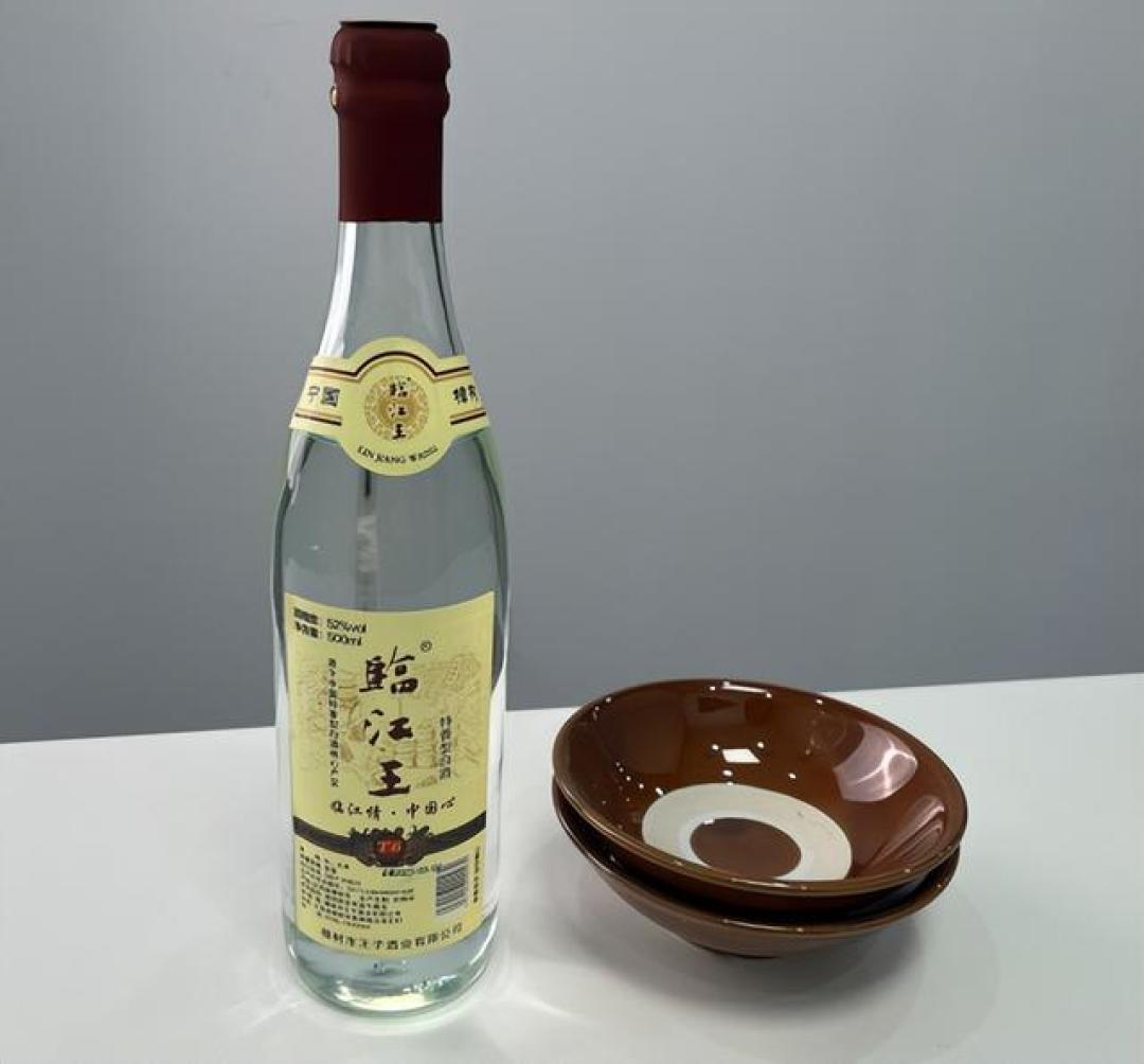 老百姓公认好喝的白酒清单:4款100纯粮零添加,好喝还不贵