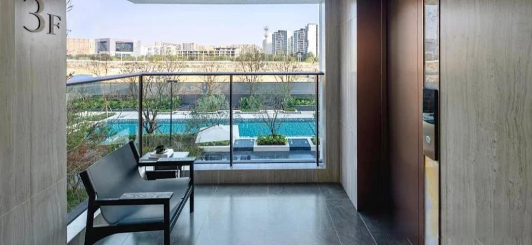 万科全新143㎡户型,楼市“卷王”来了!! 细到1㎡,重塑空间场景……