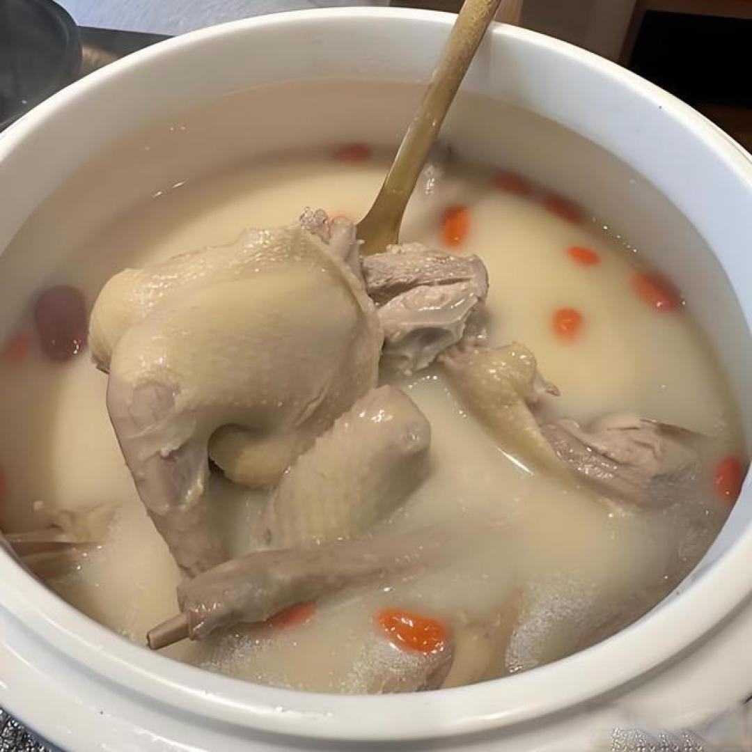 “一鸽胜九鸡”,广东十大乳鸽名菜,粤菜经典!看看你吃过几种?