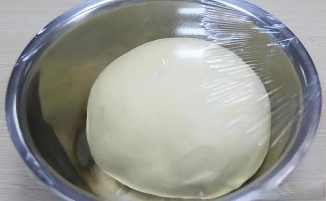 发面加酵母白糖就错了！馒头店老板教我正确方法，10分钟发满盆