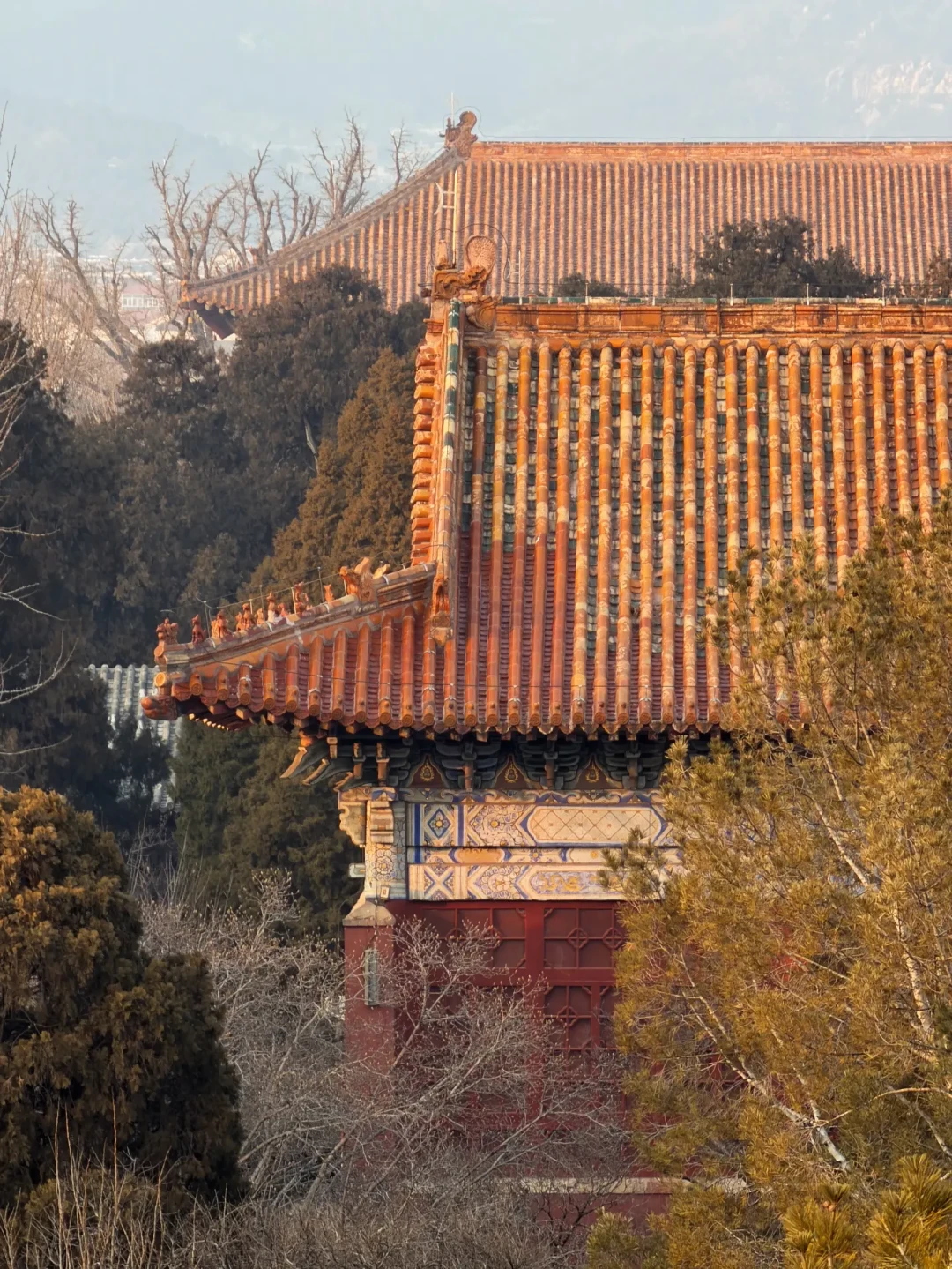 泰山隐藏版故宫,岱庙9间大殿62米壁画真封神