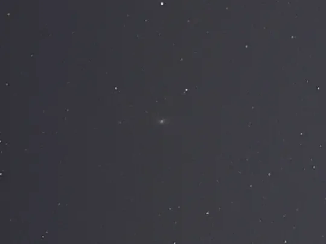 在抚仙湖边用手机拍到了星云✨