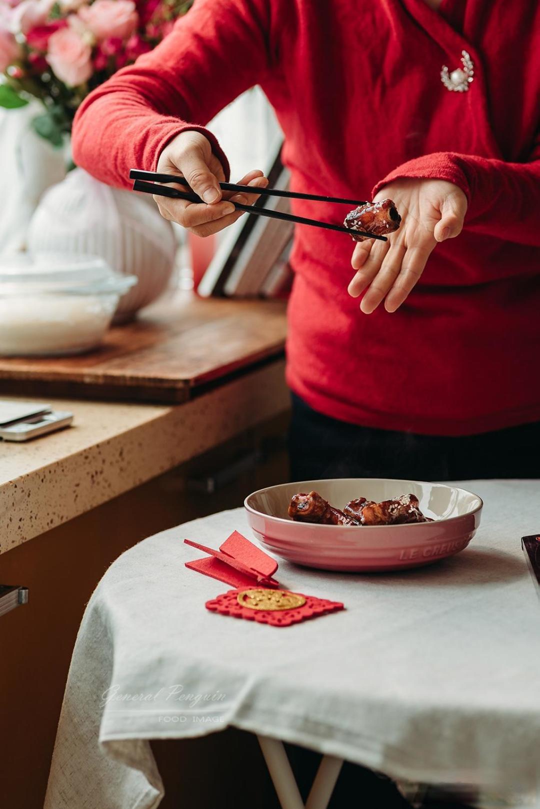 年夜饭“偷懒”指南：这样做菜简单又丰盛，厨房小白也能露一手
