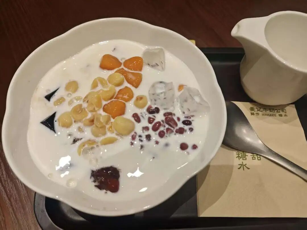 海底捞也下场开店!翻红的糖水铺能火多久?