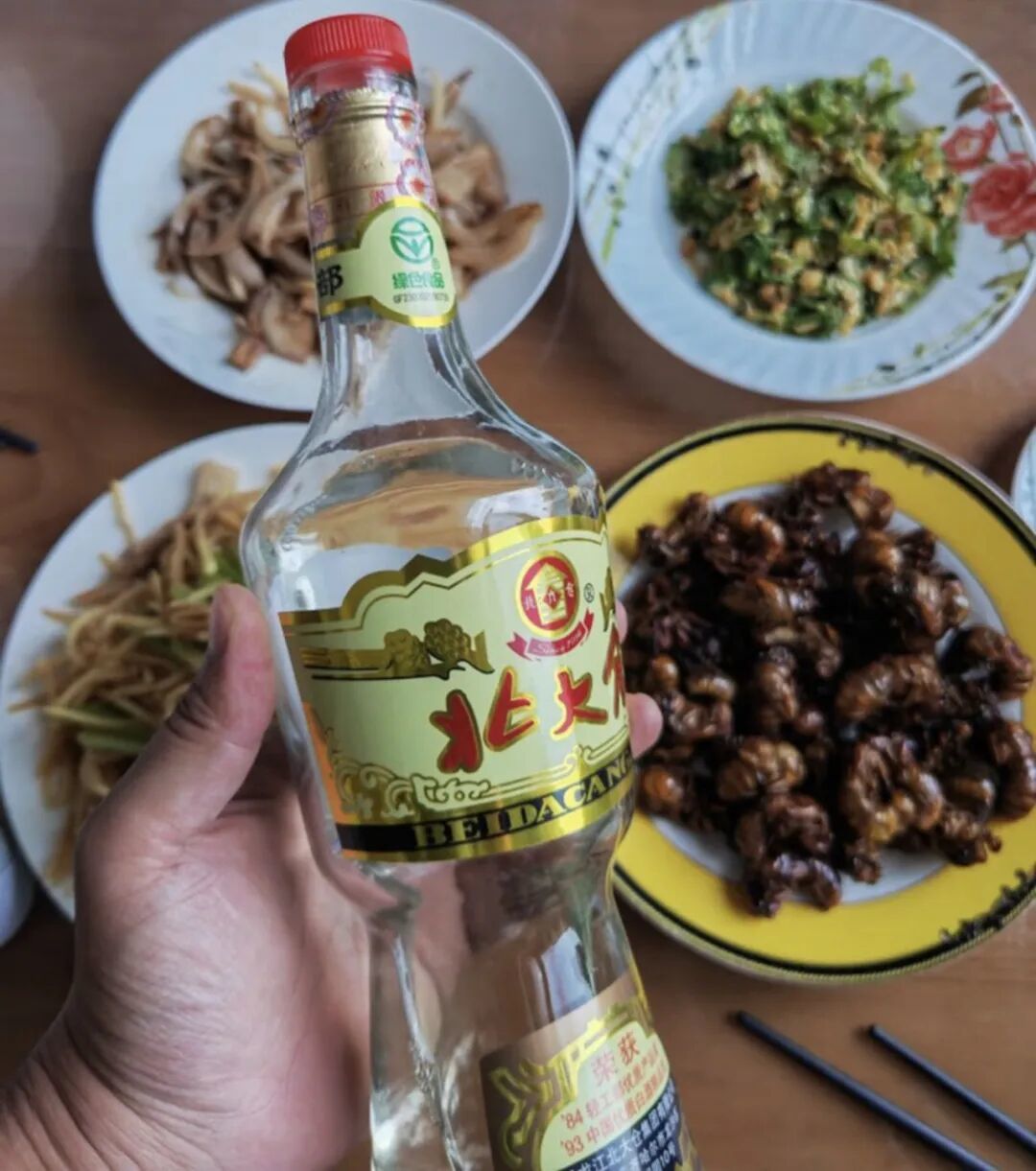 白酒爱好者必喝榜清单!6款爷爷辈“宝藏口粮酒”,闭眼入不亏