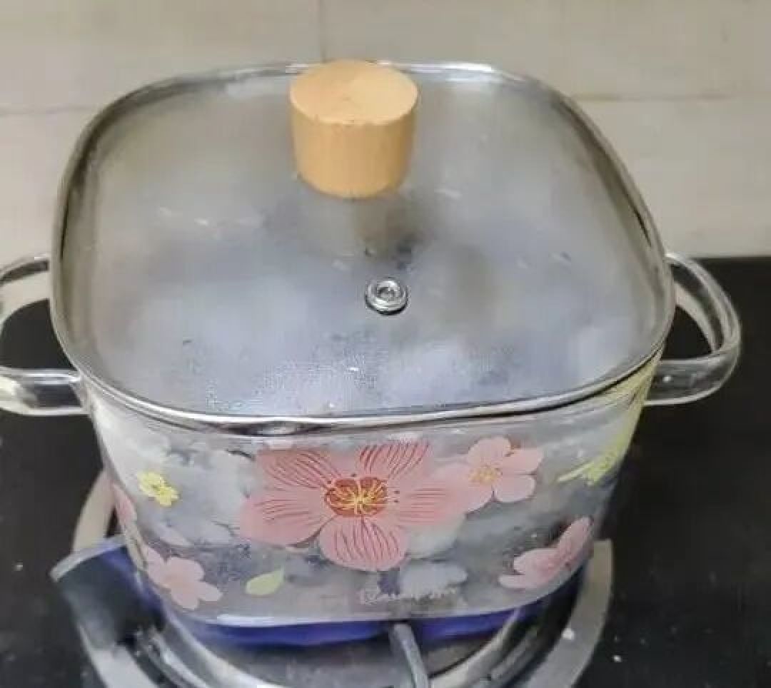 【哔哔】差生文具多,厨艺不详,炊具挺多