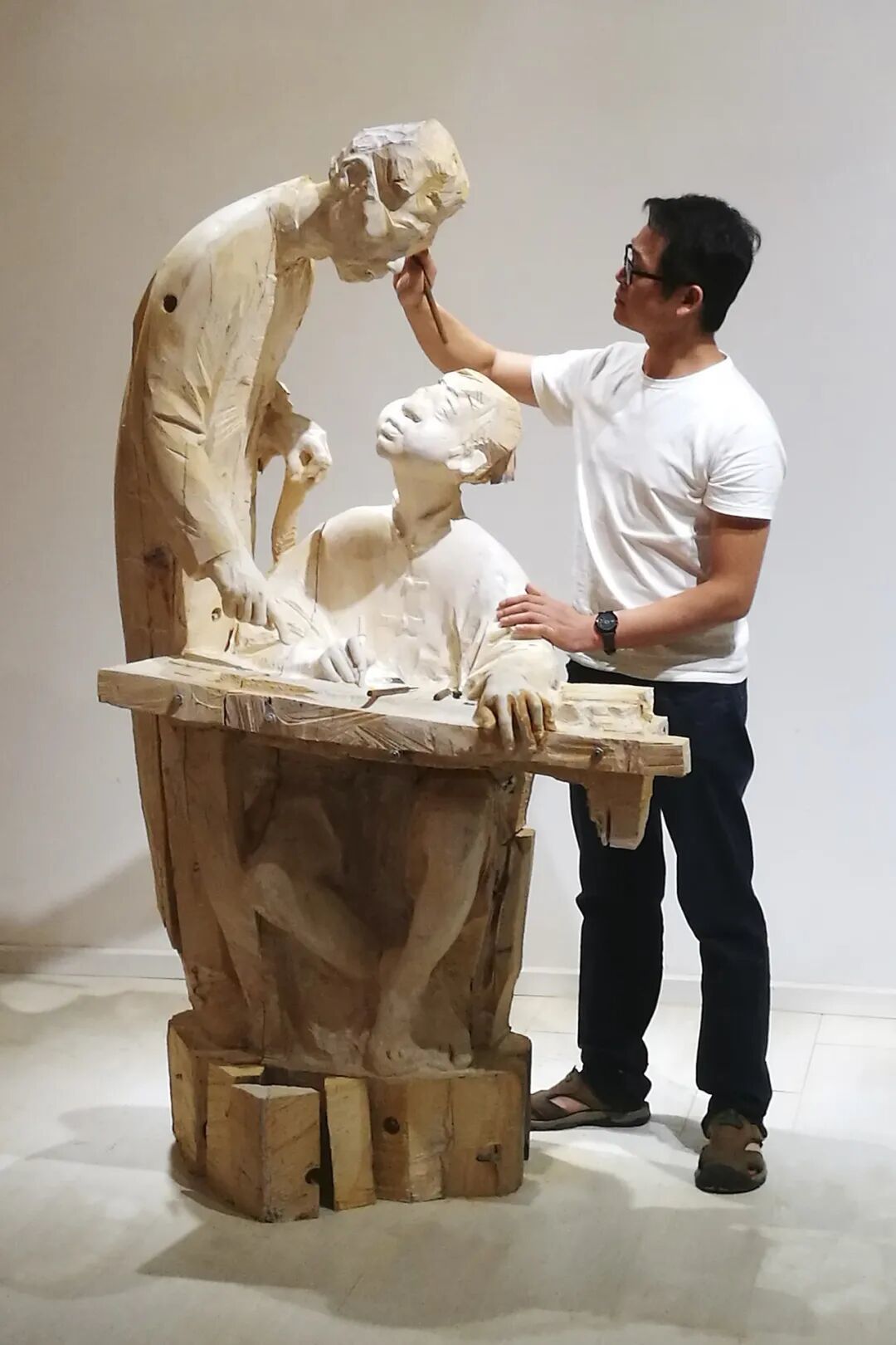 刀刀到肉|杨恒清木雕作品全集(2004 - 2025)