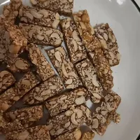 低甜花生芝麻酥脆糖,过年糖很适合