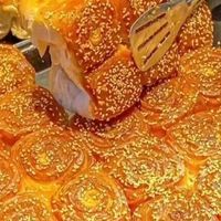 蜂蜜脆底小面包：为何一口就能咬回童年？